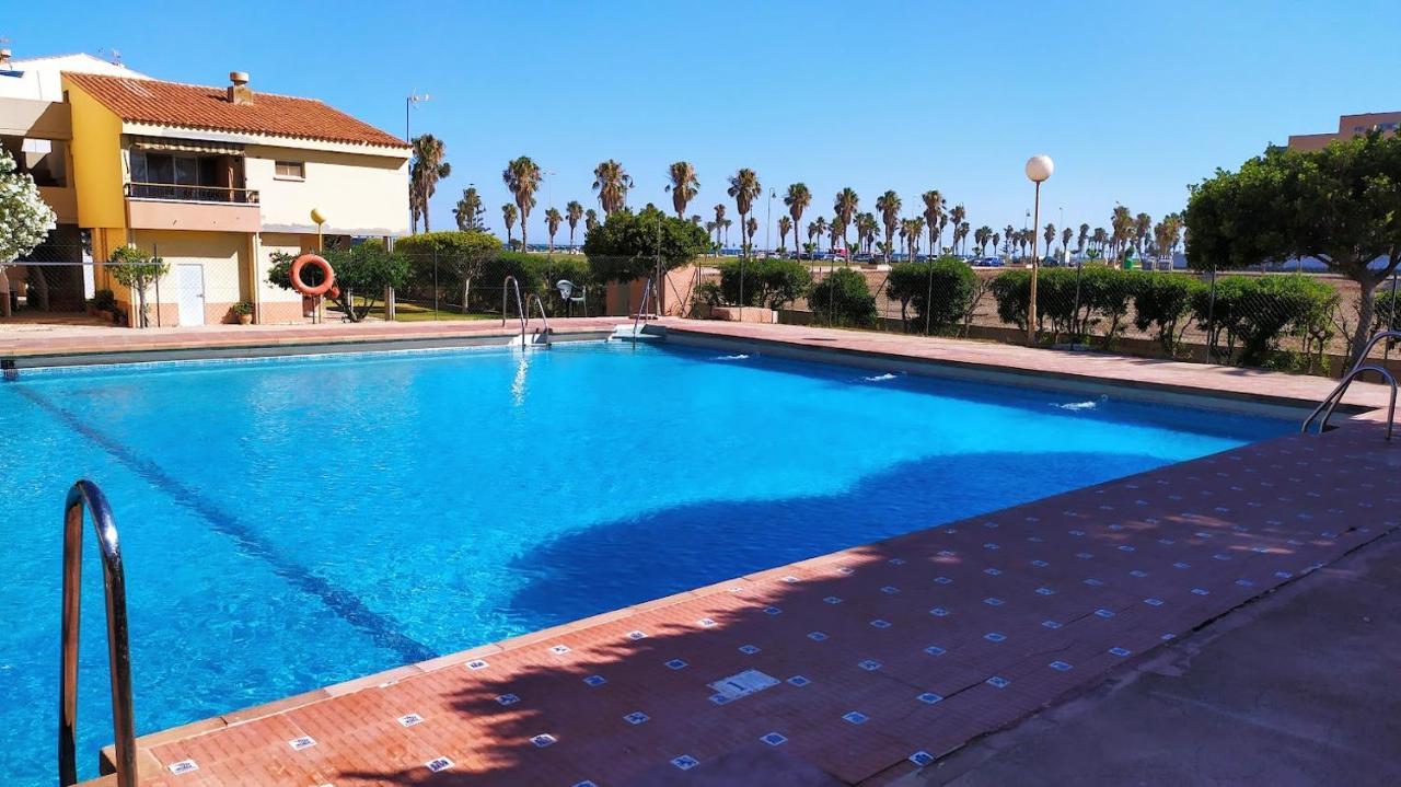 Coqueto Apartamento Con Terraza En La Playa Roquetas de Mar Exterior photo